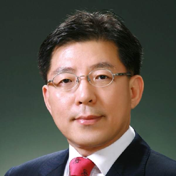 Young Woon Ahn 