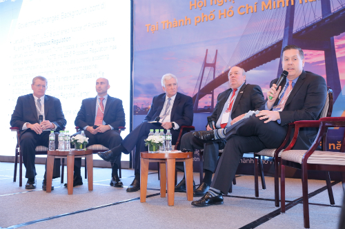 More speakers at the 2017 Ho Chi Minh EB-5 Delegation
