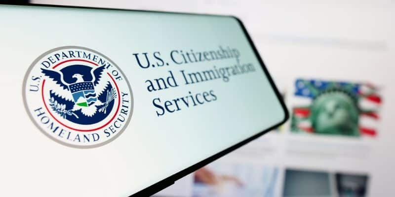 How to book an Infopass appointment on the USCIS website?